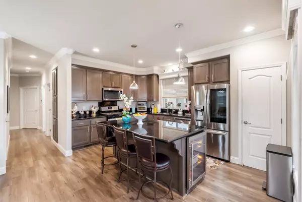 Campbell, CA 95008,99 Timber Cove 99