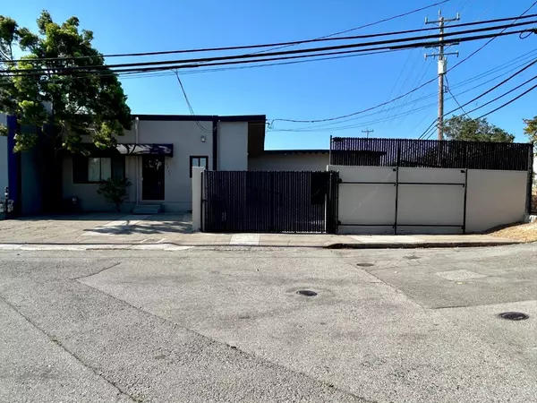 Burlingame, CA 94010,1395 Marsten RD