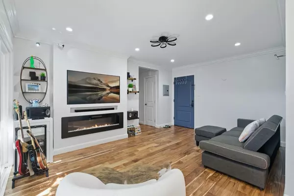 Burlingame, CA 94010,1217 Paloma AVE 3