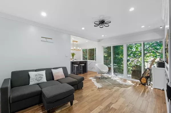 Burlingame, CA 94010,1217 Paloma AVE 3