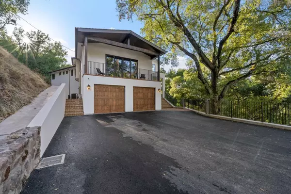 Saratoga, CA 95070,15269 Bohlman RD