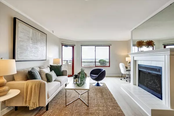 San Francisco, CA 94121,875 La Playa ST 180