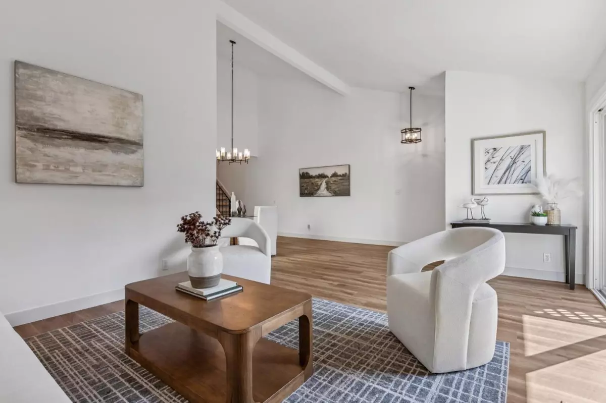 Foster City, CA 94404,803 Peary LN