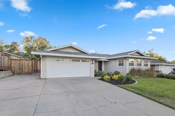 Carmichael, CA 95608,4451 Stoney WAY