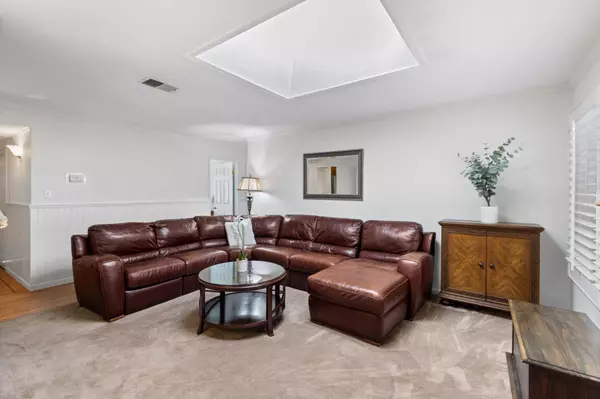 San Jose, CA 95123,5883 Manichetti CT