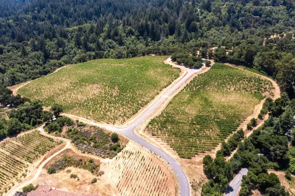 Los Gatos, CA 95033,18570 Black RD