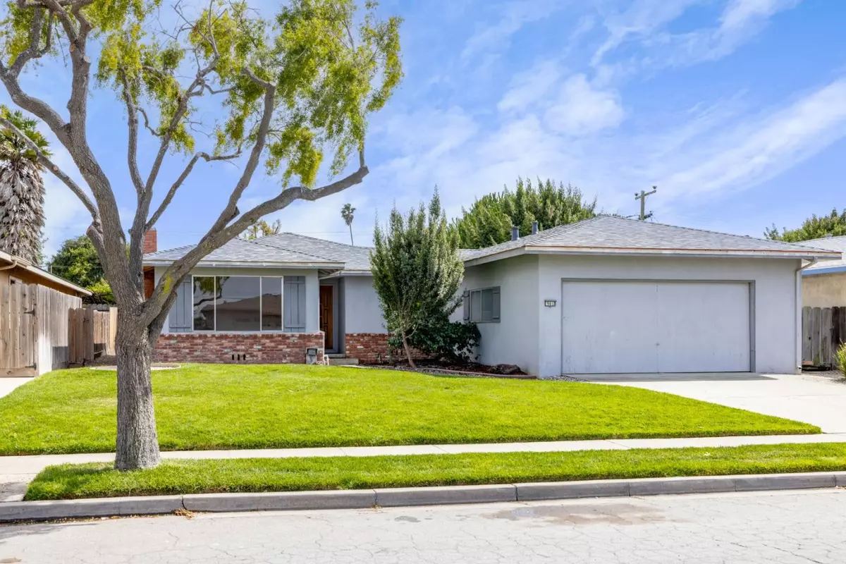 Salinas, CA 93901,961 Loyola DR