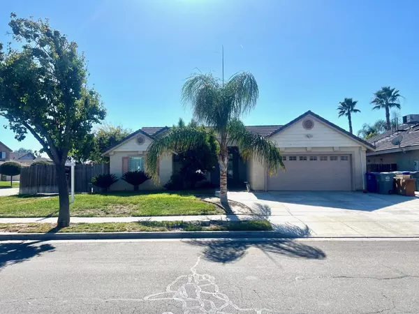 1447 Nottingham CIR, Los Banos, CA 93635