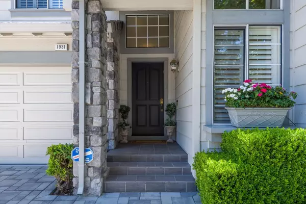 Redwood City, CA 94061,1931 Kentfield AVE