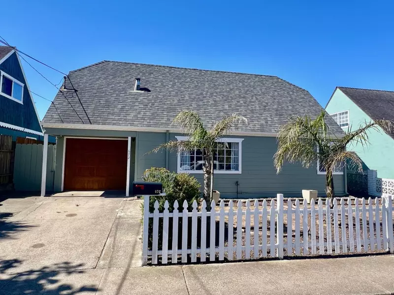 672 Claridge DR, Pacifica, CA 94044