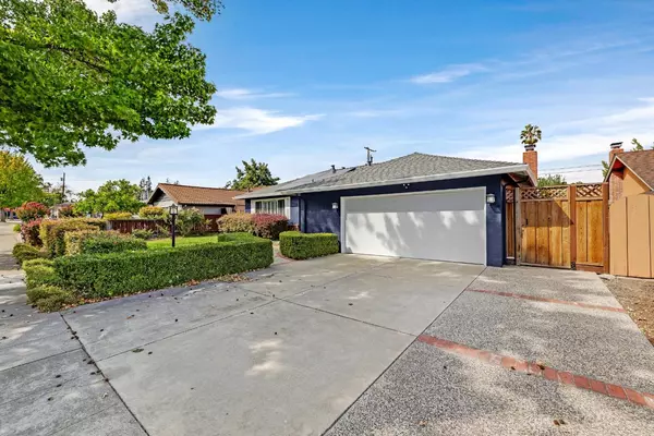 San Jose, CA 95128,2461 Boxwood DR