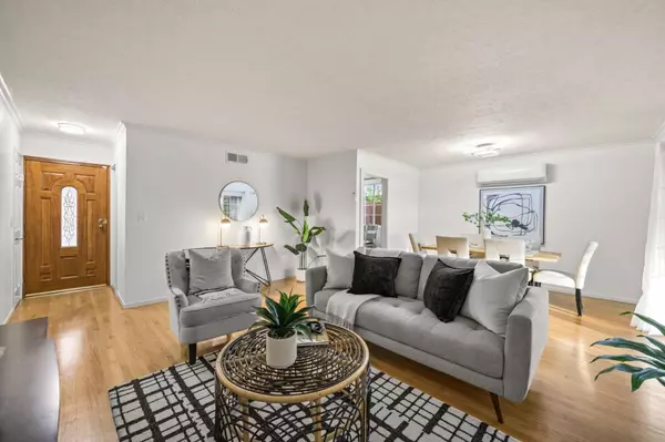 Hayward, CA 94544,30487 Carroll AVE