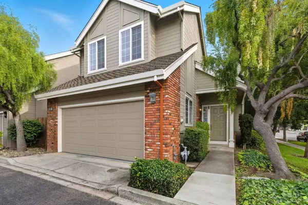 San Jose, CA 95118,1299 Foxwood DR