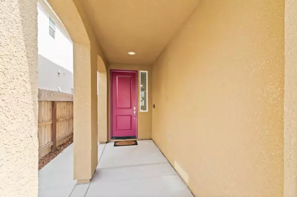 Clovis, CA 93619,1403 Joy DR