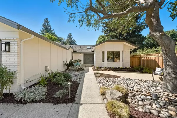 Mountain View, CA 94040,3376 Beaumont SQ