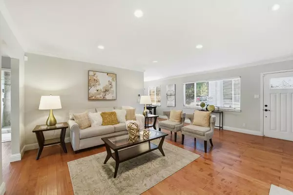 San Jose, CA 95124,2934 Custer DR