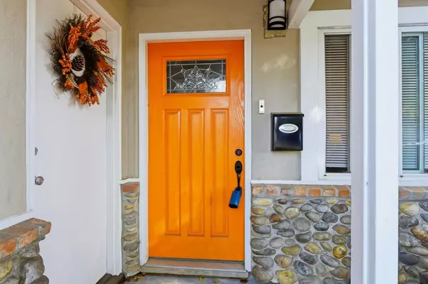 San Jose, CA 95124,2934 Custer DR