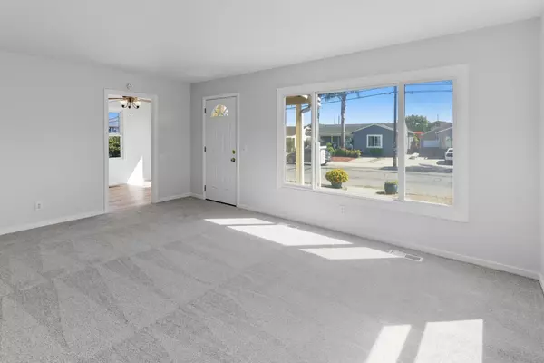 Watsonville, CA 95076,38 Clifford AVE