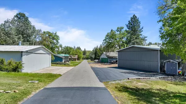 Groveland, CA 95321,20944 Woodside WAY