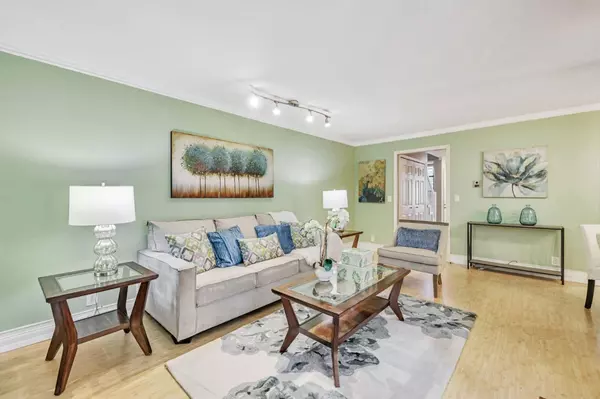 Mountain View, CA 94043,175 Evandale AVE 2