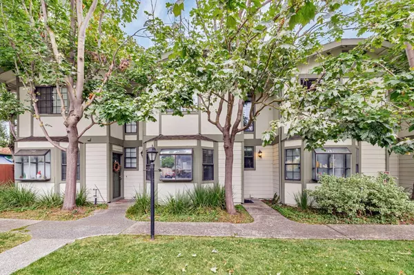 175 Evandale AVE 2, Mountain View, CA 94043