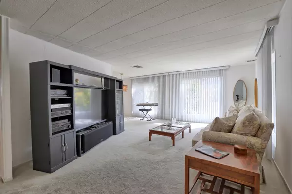 Morgan Hill, CA 95037,56 Creekside DR 56