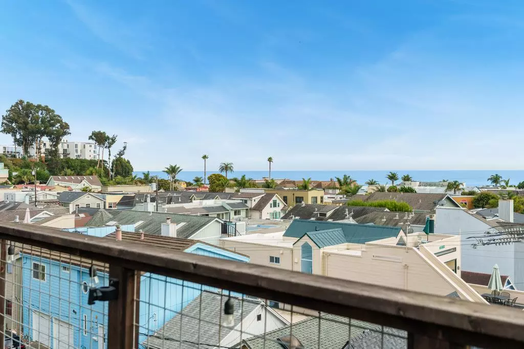 Capitola, CA 95010,312 Cherry AVE