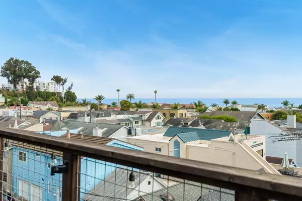 312 Cherry AVE, Capitola, CA 95010