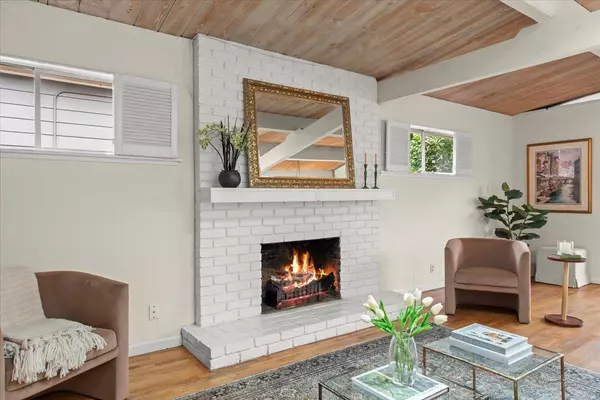Aptos, CA 95003,538 Clubhouse DR