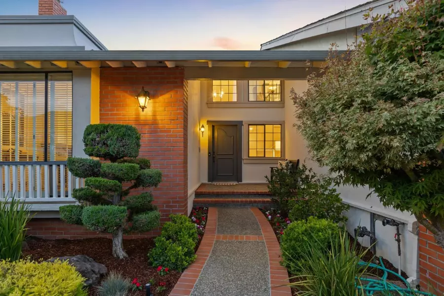 1418 Crestwood CT, San Mateo, CA 94403