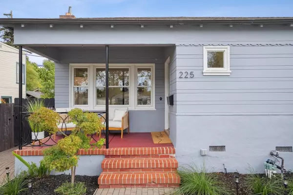 San Mateo, CA 94403,225 28th AVE