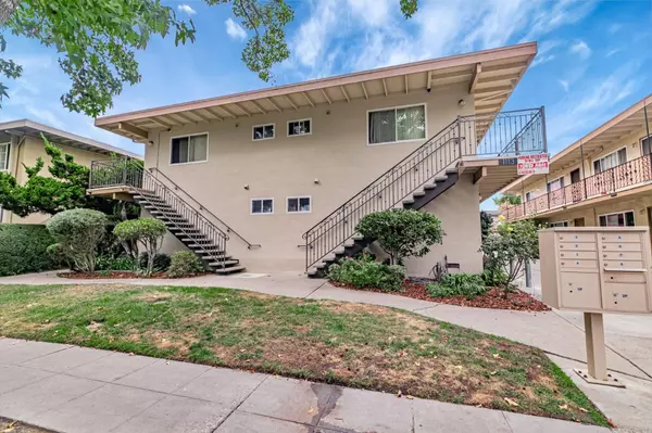 1113 Roewill DR,  San Jose,  CA 95117