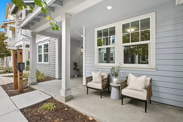 Mountain View, CA 94043,117 Orbit WAY