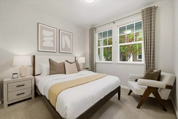 Mountain View, CA 94043,117 Orbit WAY