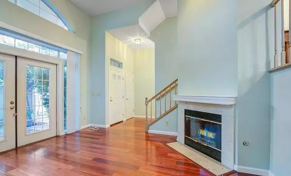 444 San Antonio RD 1A, Palo Alto, CA 94306