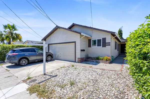 Redwood City, CA 94061,944 Valota RD
