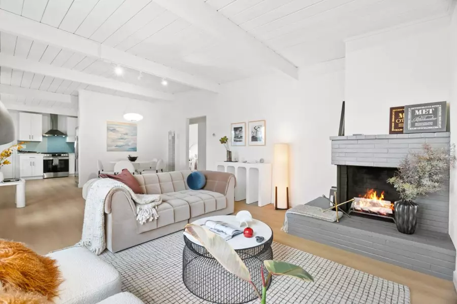 241 Hillside DR, Pacifica, CA 94044
