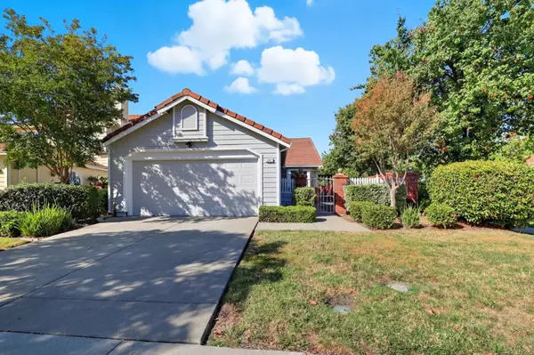 Milpitas, CA 95035,2327 Farmcrest ST