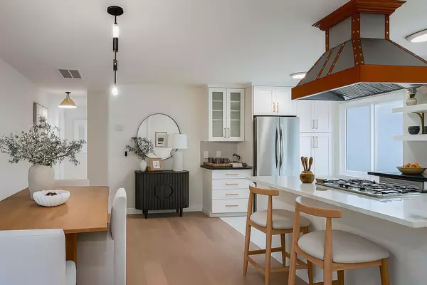 Redwood City, CA 94063,746 6th AVE