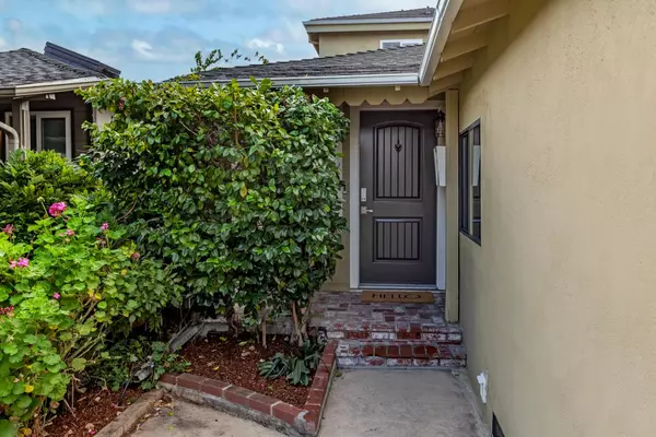 Redwood City, CA 94063,746 6th AVE