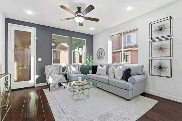 Milpitas, CA 95035,2037 Lee WAY