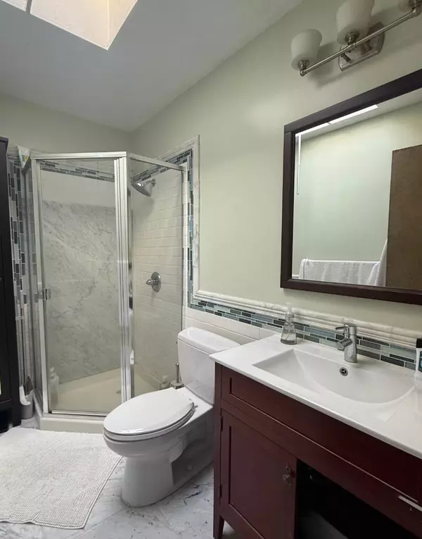 San Francisco, CA 94131,4150 Cesar Chavez ST