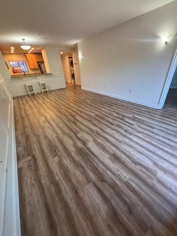 Walnut Creek, CA 94595,912 S Villa WAY