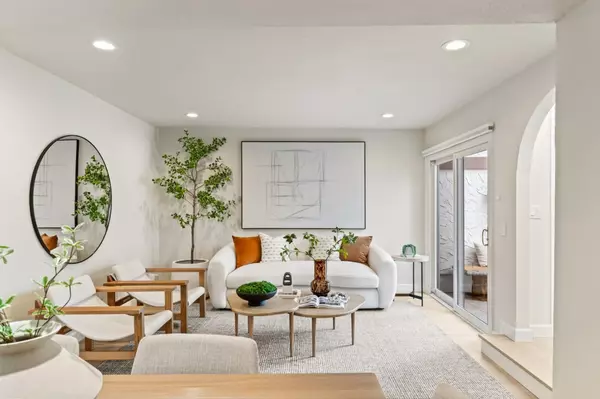 Los Gatos, CA 95032,112 El Olivar