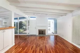 Mountain View, CA 94043,2416 Laura LN