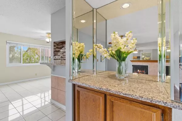 Hayward, CA 94541,22103 Vista Del Plaza LN 15