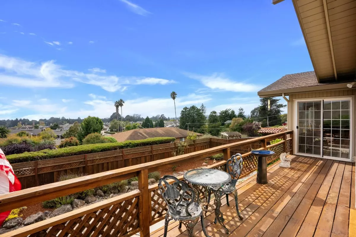 Aptos, CA 95003,7547 Arden WAY