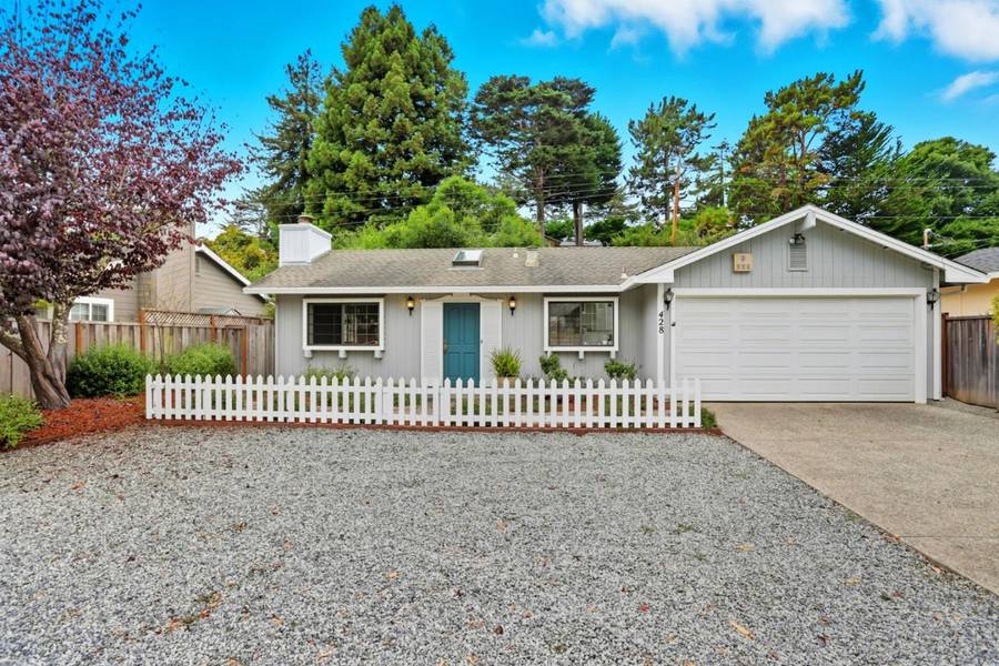 428 Sumner AVE, Aptos, CA 95003