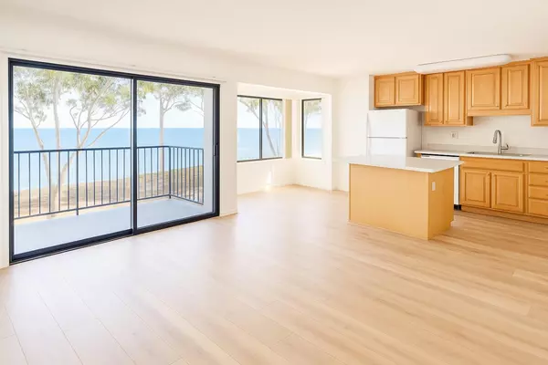 825 Balboa AVE 306, Capitola, CA 95010
