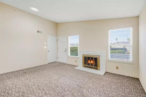 Redwood Shores, CA 94065,535 Lanyard DR